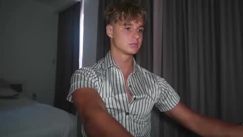 Snapshot of neoverse chatting on March 2026 08:59:02 AM Sonya online show from March 2026 08:59:02 AM