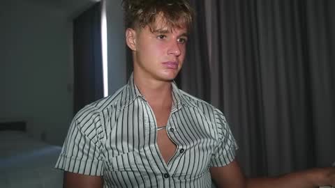 Snapshot of neoverse chatting on April 2026 06:55:02 AM Sonya online show from April 2026 06:55:02 AM