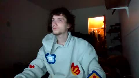 nephew_p online show from April 2026 01:41:02 AM