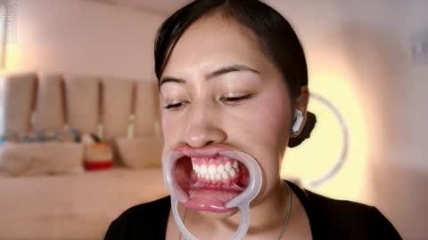 Snapshot of nerak_a chatting on January 2025 07:00:02 PM Helena Every Friday new video for my fan club loves online show from January 2025 07:00:02 PM