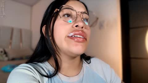 Snapshot of nerak_a chatting on January 2025 08:40:01 PM Helena Every Friday new video for my fan club loves online show from January 2025 08:40:01 PM