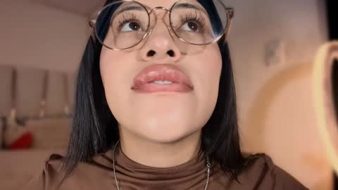 Snapshot of nerak_a chatting on January 2025 08:00:02 PM Helena Every Friday new video for my fan club loves online show from January 2025 08:00:02 PM