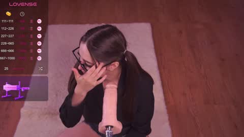 Lina Liza Emily and Grace online show from September 2025 06:57:02 AM