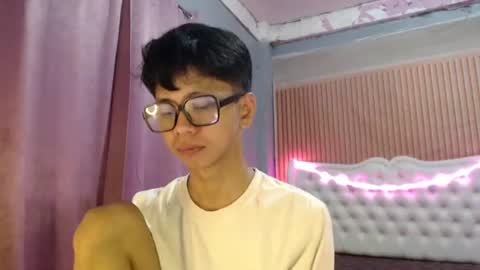 Ethan online show from July 2026 10:13:02 PM