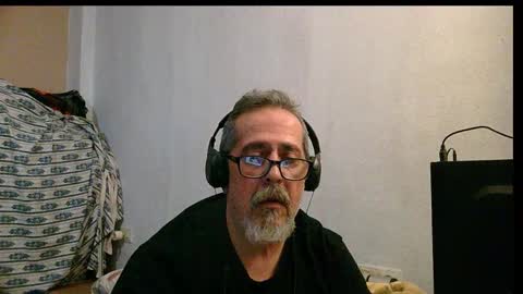 neron401 online show from November 2025 04:18:01 AM