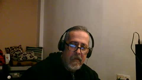 neron401 online show from December 2025 05:24:02 AM