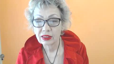 NessyJenixs online show from May 2026 06:42:02 AM