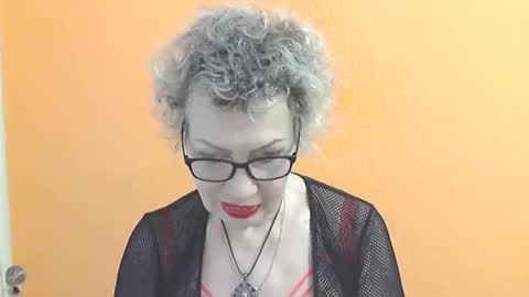 NessyJenixs online show from May 2026 02:25:01 PM