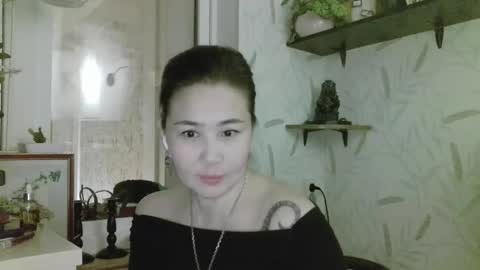 Snapshot of nettie_allie chatting on February 2026 08:09:02 PM Nettie Allie online show from February 2026 08:09:02 PM