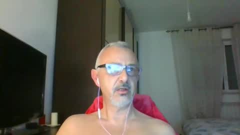 nevenerabis online show from January 2025 07:17:01 PM