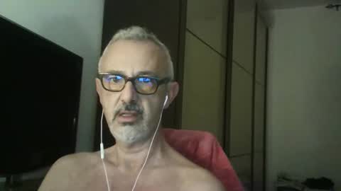 nevenerabis online show from September 2025 06:09:02 PM