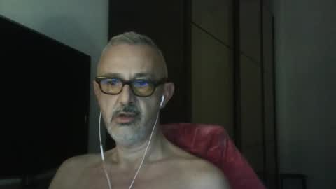 nevenerabis online show from October 2025 06:42:01 PM