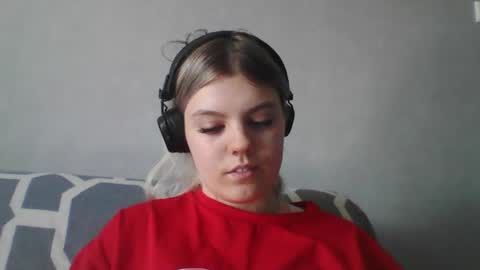 Snapshot of never_enoughh chatting on July 2026 09:13:01 AM never_enoughh online show from July 2026 09:13:01 AM