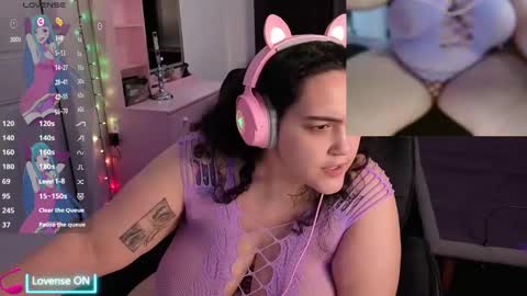 Snapshot of nevermakeawish chatting on February 2025 08:28:01 PM Wishs Playground online show from February 2025 08:28:01 PM