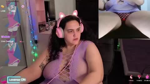 Snapshot of nevermakeawish chatting on February 2025 03:45:01 AM Wishs Playground online show from February 2025 03:45:01 AM