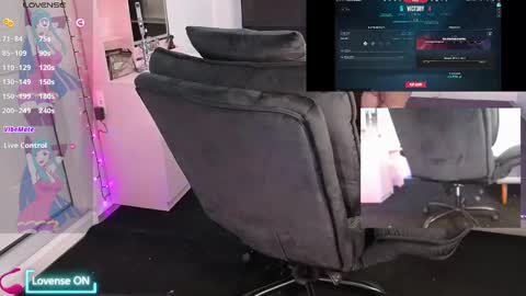 Snapshot of nevermakeawish chatting on February 2025 05:53:02 PM Wishs Playground online show from February 2025 05:53:02 PM