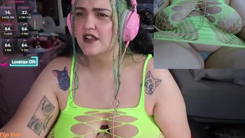 Snapshot of nevermakeawish chatting on September 2025 04:50:01 PM Wishs Playground online show from September 2025 04:50:01 PM