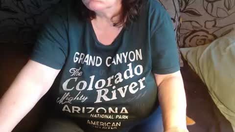 Snapshot of new_milf chatting on June 2026 02:53:01 AM Lilly online show from June 2026 02:53:01 AM