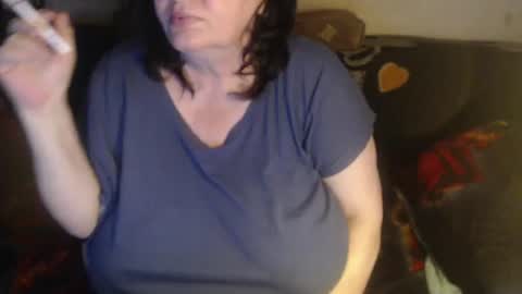 Snapshot of new_milf chatting on June 2026 02:36:01 AM Lilly online show from June 2026 02:36:01 AM