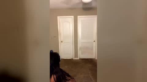 newatl1211 online show from April 2026 05:22:01 AM