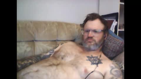 NEWBREED666 online show from November 2025 06:10:01 PM