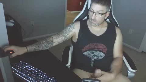 Snapshot of newevo chatting on October 2025 09:43:02 PM newevo online show from October 2025 09:43:02 PM