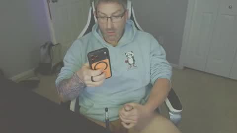 Snapshot of newevo chatting on March 2026 06:40:01 PM newevo online show from March 2026 06:40:01 PM