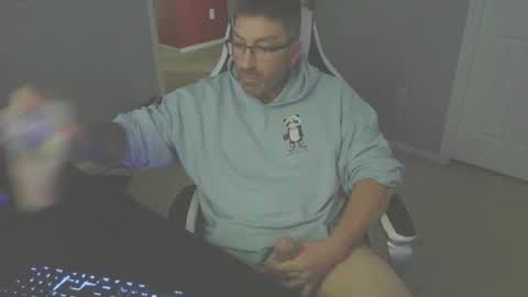 Snapshot of newevo chatting on April 2026 03:17:02 PM newevo online show from April 2026 03:17:02 PM