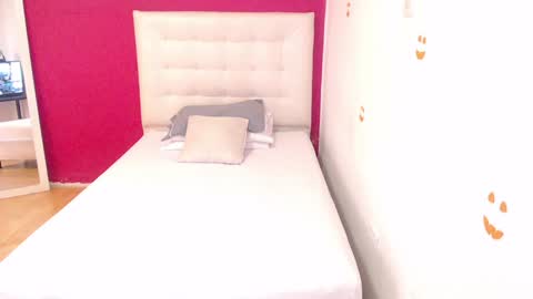 Snapshot of nextdoor_fantasy chatting on December 2024 01:49:02 PM nextdoor_fantasy online show from December 2024 01:49:02 PM