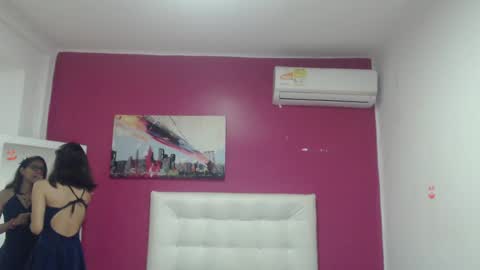 Snapshot of nextdoor_fantasy chatting on February 2025 03:18:02 AM nextdoor_fantasy online show from February 2025 03:18:02 AM