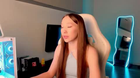 Mina online show from February 2026 02:56:02 PM