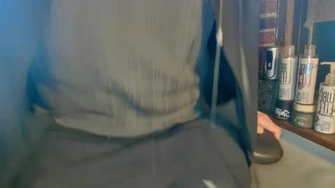 Snapshot of nfgwholoves2cum chatting on January 2025 01:30:01 AM NFG Nice Friendly Guy Dick online show from January 2025 01:30:01 AM