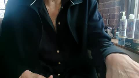 Snapshot of nfgwholoves2cum chatting on February 2025 06:21:01 PM NFG Nice Friendly Guy Dick online show from February 2025 06:21:01 PM