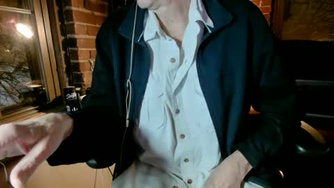 Snapshot of nfgwholoves2cum chatting on December 2025 10:27:02 PM NFG Nice Friendly Guy Dick online show from December 2025 10:27:02 PM