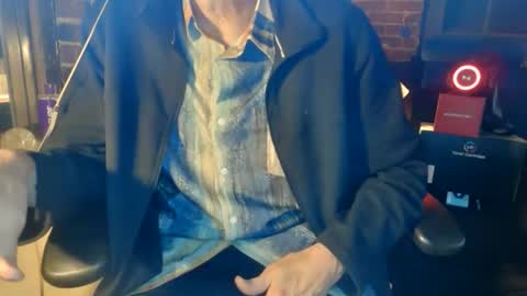 Snapshot of nfgwholoves2cum chatting on January 2026 01:44:01 AM NFG Nice Friendly Guy Dick online show from January 2026 01:44:01 AM