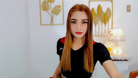 hottie nicole online show from February 2025 01:30:02 AM