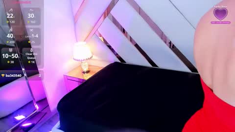 Nia online show from March 2026 03:54:01 AM