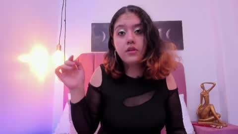 Estefani  online show from April 2026 03:46:01 AM