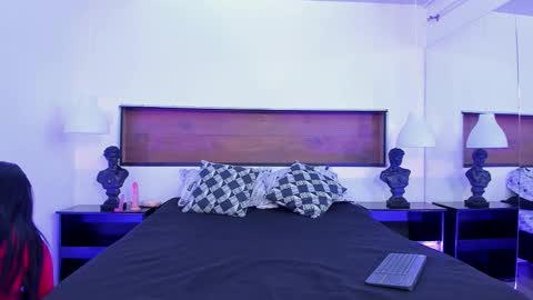 Nia velour online show from February 2026 11:28:02 AM