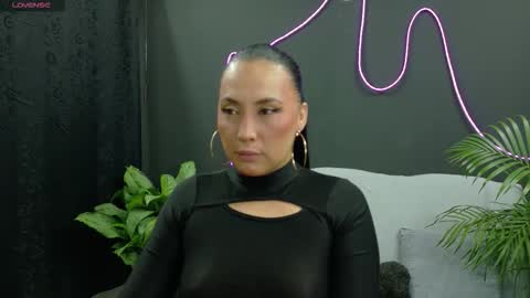 Nia velour online show from February 2026 09:21:02 AM