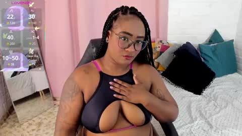 Nia online show from March 2026 06:44:02 PM