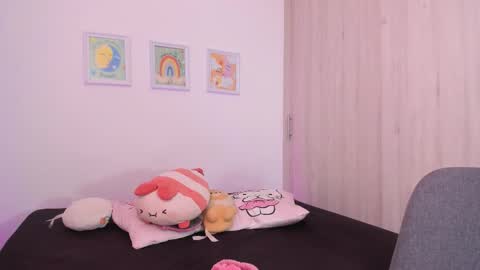  Nia  online show from February 2026 04:30:01 PM