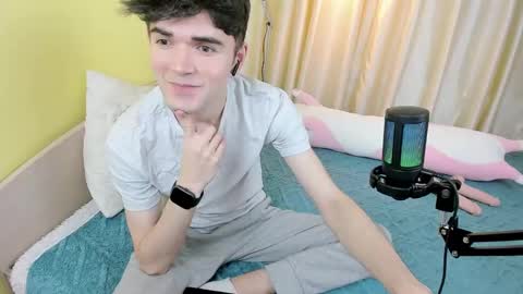 Nick PVT is open FanslyTwitter - Nic kycb online show from December 2024 06:33:01 PM