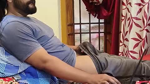 Robin online show from October 2025 05:33:02 AM