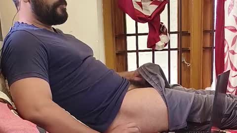 Robin online show from February 2026 09:37:02 AM