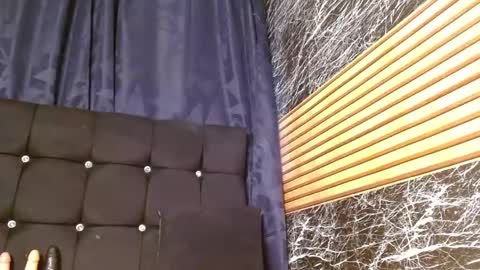 Snapshot of nicecherry_ chatting on January 2025 09:39:02 PM Michell online show from January 2025 09:39:02 PM