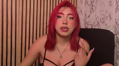 Snapshot of nicecherry_ chatting on November 2025 10:41:01 PM Michell online show from November 2025 10:41:01 PM