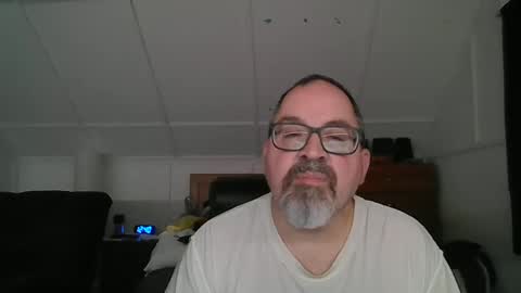 Snapshot of niceguy7208 chatting on November 2025 05:40:02 AM niceguy7208 online show from November 2025 05:40:02 AM