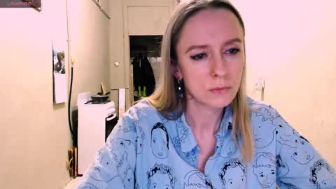 Kathrine online show from May 2026 07:31:01 PM
