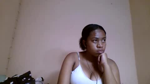 nicelly01 online show from May 2026 09:20:02 PM